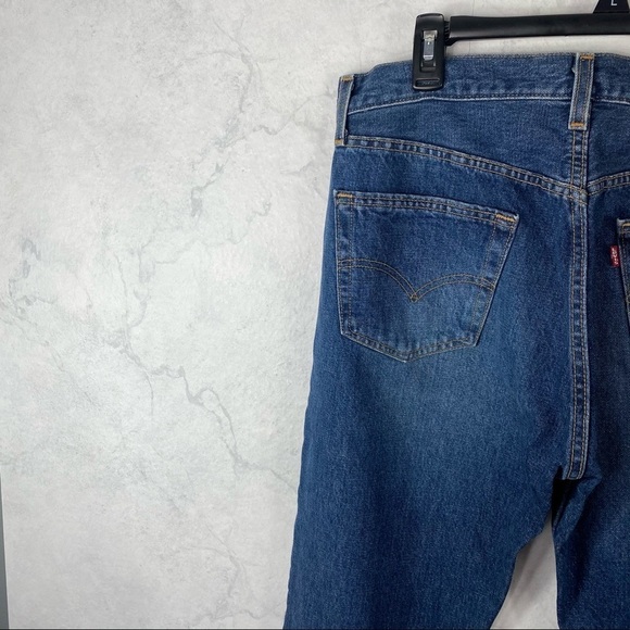 [Levi’s] - Picture 4 of 4
